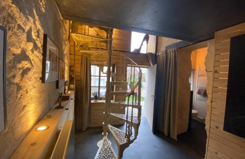 Beaufort House | Explore Tailor's Trail Gîte d'Adventure in Beaufort