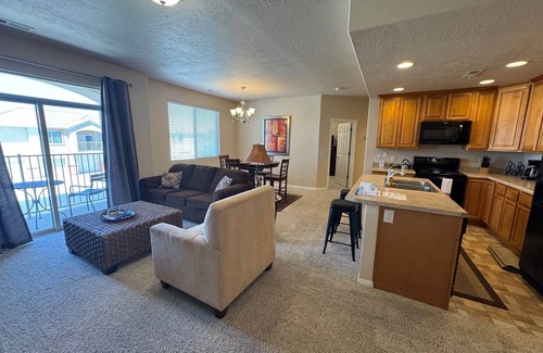 Mesquite Condo | Inviting Tailwind Terrace Vacation Rental with Private Balcony