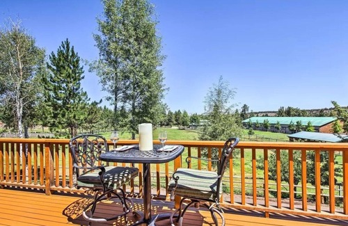 Bend House | Serene Tailwinds Farm Estate with River Views & Amenities