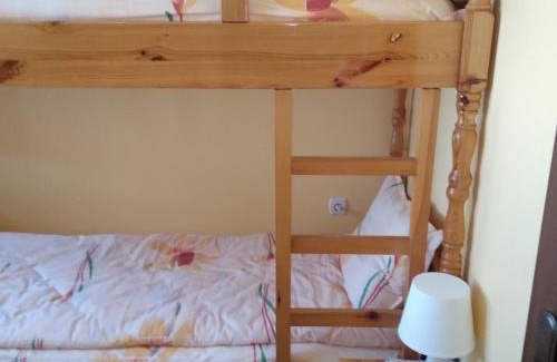Samokov House | Family-Friendly Tainov House with Kitchen Amenities