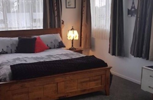 Taipa House | taipa beach house for up to 10 people