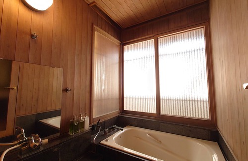 Asakura House | Relax at Taisenkaku: Family-Friendly Hotel with Pool & Dining