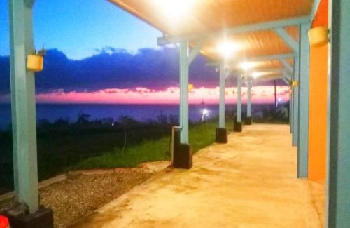 Chenggong House | Family-Friendly Taitung Sansiantai B&B with Kitchen Access