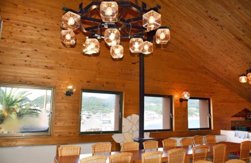 Tonosho House | Family-Friendly Retreat at Taiyou no Ouchi - Guest Rated 8/10