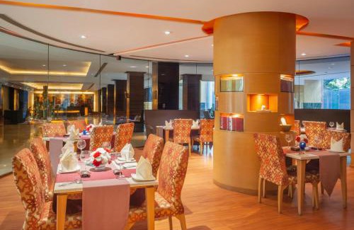 Kishangarh Hotel | Relax at Taj Chandigarh: 5-Star Oasis with Ocean View