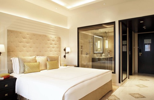 Varanasi Hotel | Relax at Taj Ganges, Varanasi - 5-Star Pool & Spa Retreat
