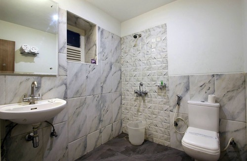 Hyderabad Hotel | Budget-Friendly Stay at Taj Mahal Hotel Abids with Breakfast