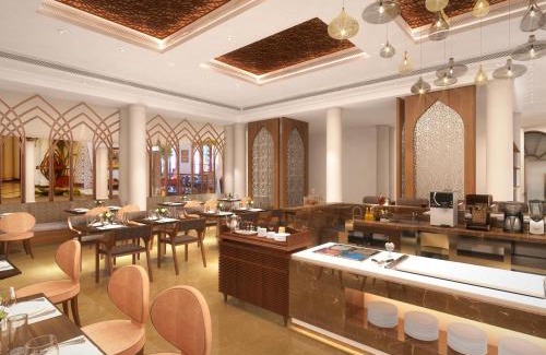 Gomti Nagar Hotel | Elegant Taj Mahal Lucknow: 5-Star Stay with Spa & Pool