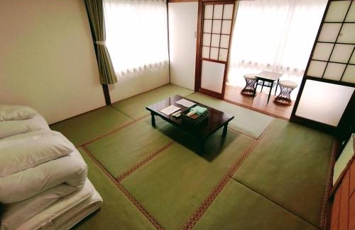 Takachiho Bed & Breakfast | Charming Takachiho B&B Ukigumo - Family-Friendly Retreat