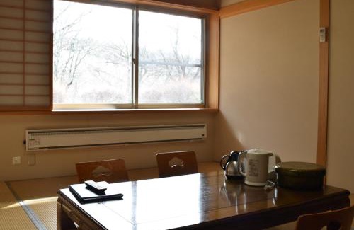 Tono Hotel | Family-Friendly Takamuro Suikoen with Hot Tub & 9/10 Rating