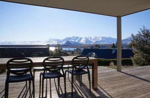 Lake Tekapo House | Pet-Friendly Takapō Escape - Lake Tekapo with 9.3/10 Rating
