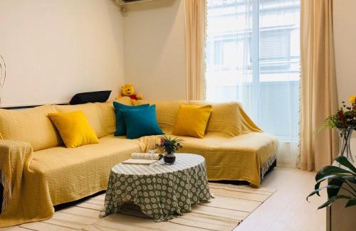 Shinkoiwa House | Cozy Takara House: Family-Friendly with Kitchen Amenities