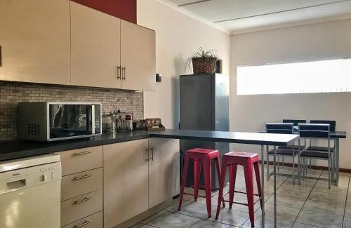 Old Place Apartment | Relaxing Self Catering Retreat with Kitchen & Breakfast Options