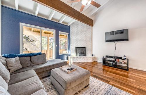 Incline Village Apartment | Discover Tahoe: Family-Friendly Retreat with Pool Access