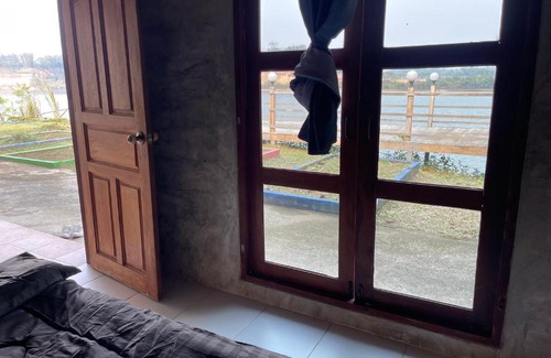 San Sai House | Experience TAKE VIEW ริมระเบียง: A Budget-Friendly Retreat