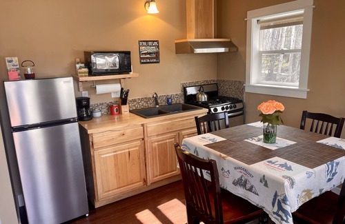 Susitna North Cottage | Experience Takleetnas Mount Dall Cottage with Wi-Fi & More