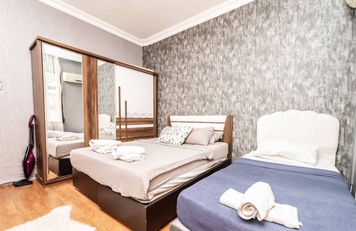 Gumussuyu Mahallesi Apartment | Prime Taksim Center Location with Modern 2+1 Amenities