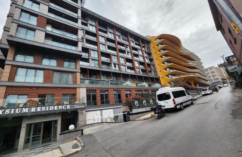 Harbiye Apartment | Spacious Taksim Perfect Residence with Pool & Gym Access