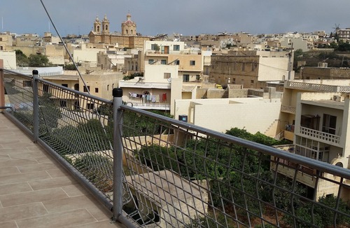 Qala Apartment | Experience Tal-Marga Bed and Breakfast with Pool & Family Amenities