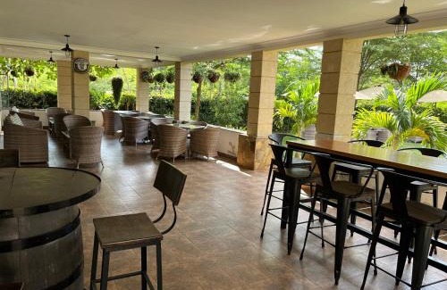 Tala Hotel | Explore Tala Ridge Country Resort: 5-Star Pet-Friendly Escape