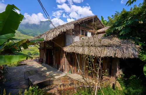 Sa Pa House | Top-Rated Talacà Homestay with Hot Tub & Family Amenities