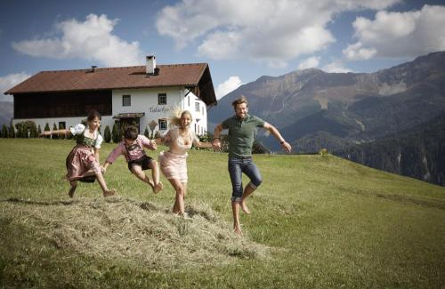 Fiss Apartment | Family-Friendly Talackerhof: Rated 9.3 by Guests