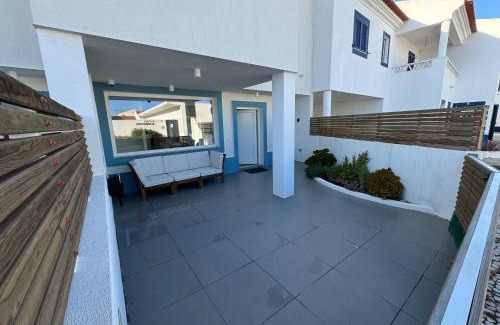 Almograve Apartment | Inviting TALAFA Beach House - Almograve: 4-Star Haven