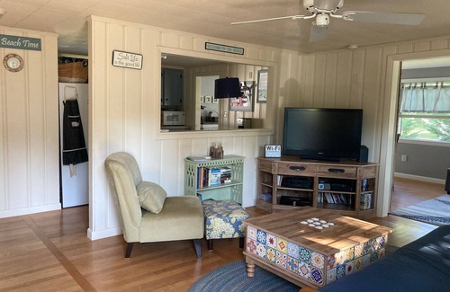 Brewster Cottage | Discover Sunset Bay: Walk to Brewster’s Paine Creek Beach