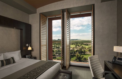 Scottsdale Resort | Premium Stay at Talking Stick Resort with Pool & Spa