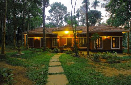 Kidanganad Villa | Discover Tall Trees: Modern Villa in Wayanad with Breakfast