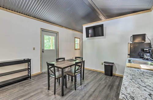 East Tallassee Cabin | Relaxing Tallassee Cabin with Forest Views and Spa Access