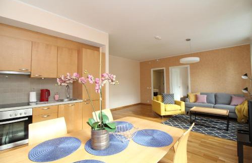 Tatari Apartment | Discover Tallinn City Apartments at Freedom Square