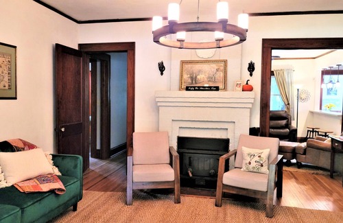 Wiley House | Tallulah's Tranquility: A Classic Craftsman at Tallulah Gorge