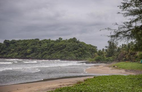 Patnem House | Exceptional Talpona Beach Studios: Family & Pet Friendly Getaway
