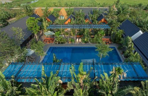 Hoa Lu House | Cozy Tam Coc Metoo Homestay with Kitchen & Pool Access