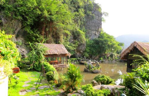 Hoa Lu Hotel | Discover Tam Coc Lion Kings Hotel & Resort with Ocean Views