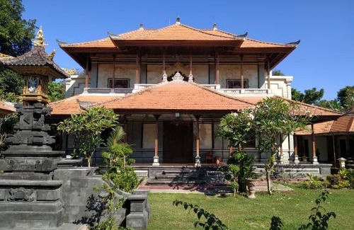 Denpasar Timur House | Budget-Friendly Taman Sari Tagtag with Kitchen Amenities