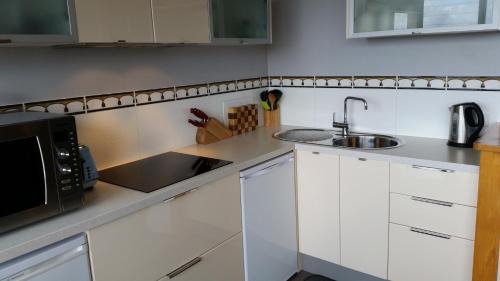 Grindelwald Apartment | Experience Armalong Winery Chalets: 4-Star Getaway