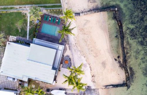 Tamarin Apartment | Experience Tamarin Sunset Beach II: Oceanfront Bliss Awaiting