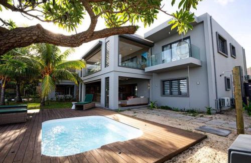 Tamarin Apartment | Experience Tamarin Sunset Beach III: Private Beach & Pool