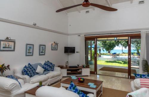 Mbweni Villa | Inviting Tamarind Tree Zanzibar with Oceanfront Pool Access