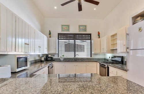 Cap Estate Villa | Exceptional Tamarind Villa: 7 Bedrooms with Private Pool