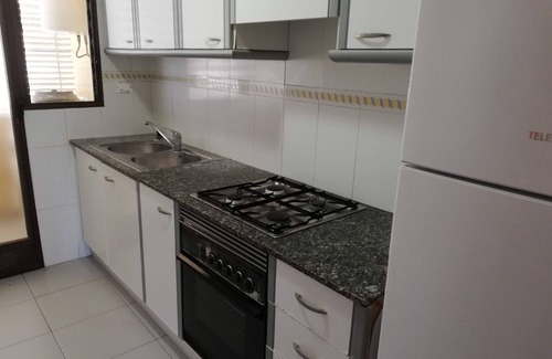 Xeraco Beach Apartment | Guest Rated 10/10: Tamaris Playa with Pool & Spa Access