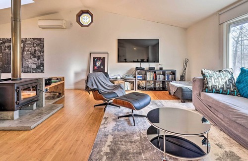 Tamiment House | Pet-Friendly Tamiment Home: 4 Mi to Bushkill Falls