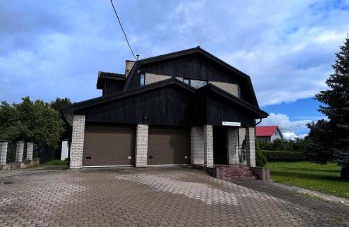 Tartu Villa | Explore Tammetõru Villa: Family & Pet Friendly Retreat