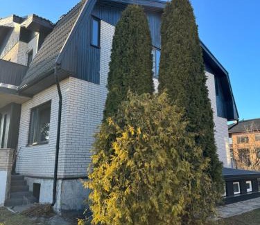Tartu Villa | Explore Tammetõru Villa: Family & Pet Friendly Retreat
