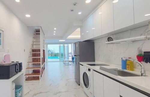 Aewol Villa | Idyllic Tamnaneun Farm: Oceanfront Retreat with Pool
