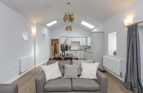Llanllyfni House | Discover Tan Y Coed - Nasareth: Pet & Child Friendly Stay