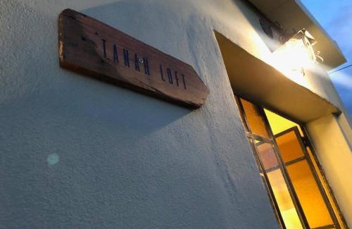 Villa Mercedes Apartment | Budget-Friendly Tanah Loft with Delicious Breakfast Options