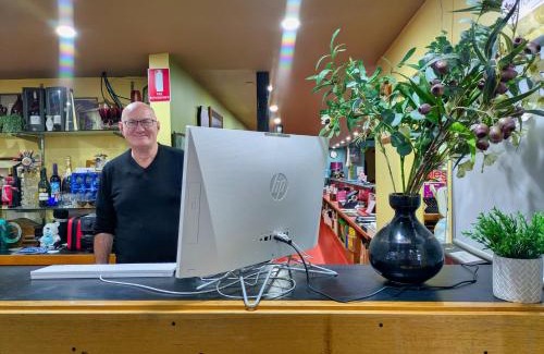 Triabunna Hotel | Discover Tandara Motor Inn: 4-Star Comfort for Families